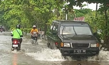 Sampit di Kepung Banjir