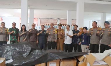 Polda Kalteng melaksanakan pengecekan langsung keamanan gudang logistik Komisi Pemilihan Umum (KPU) Kabupaten Katingan