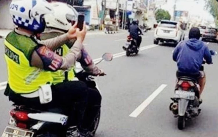 Mari Tertib Berlalu Lintas